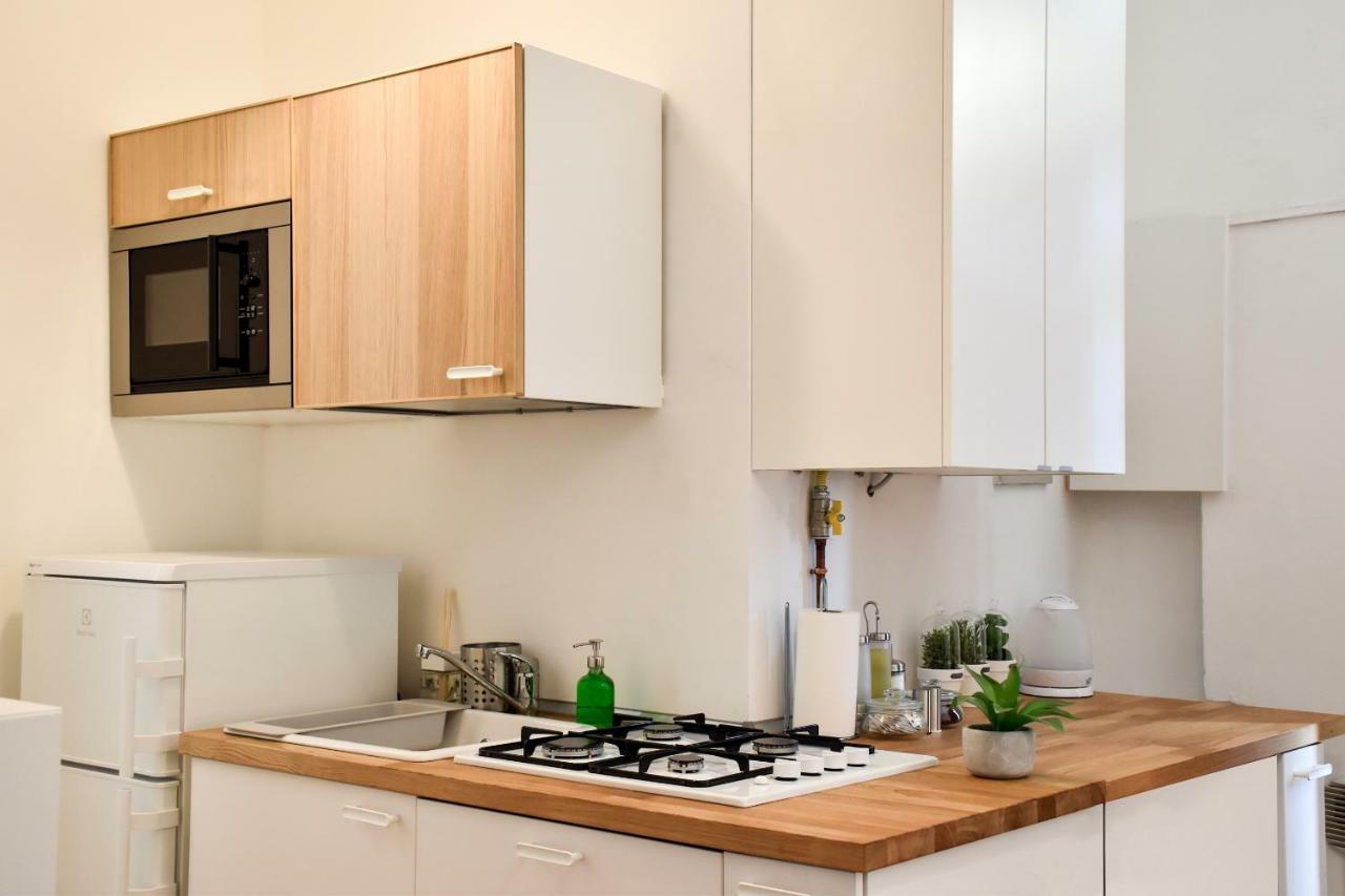 Hemeras Boutique Homes - Citylife Smart Apartment #2 Милано Екстериор снимка