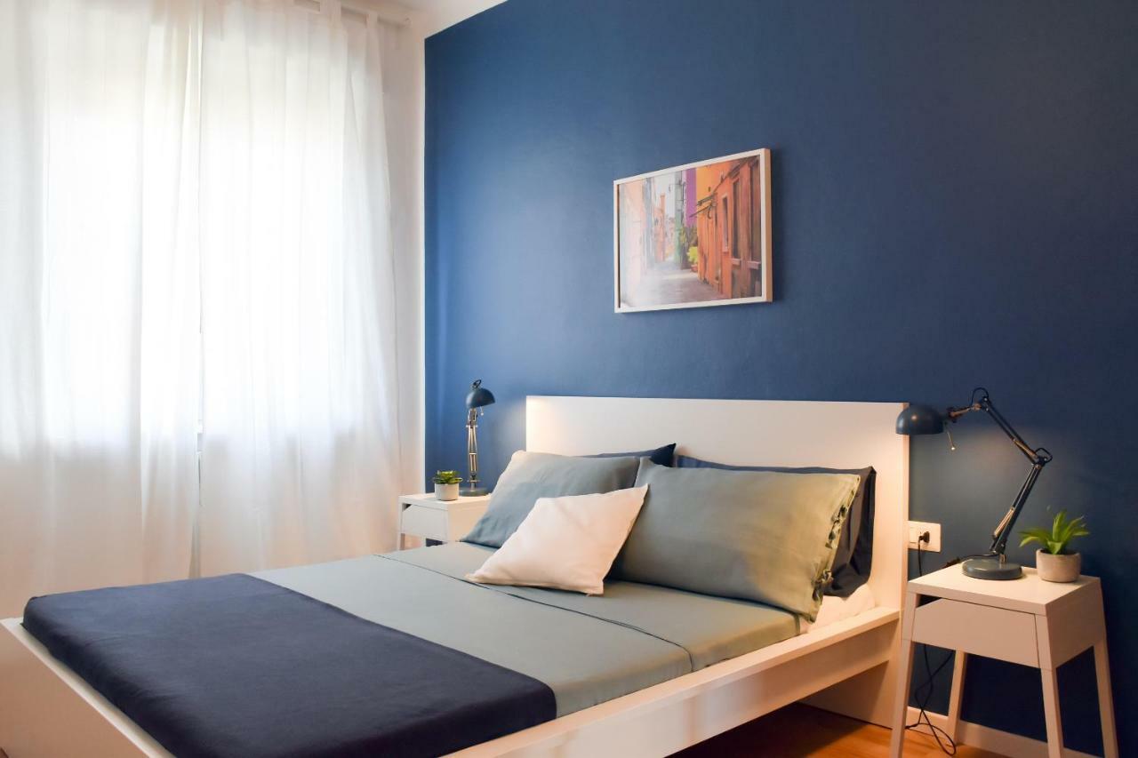 Hemeras Boutique Homes - Citylife Smart Apartment #2 Милано Екстериор снимка