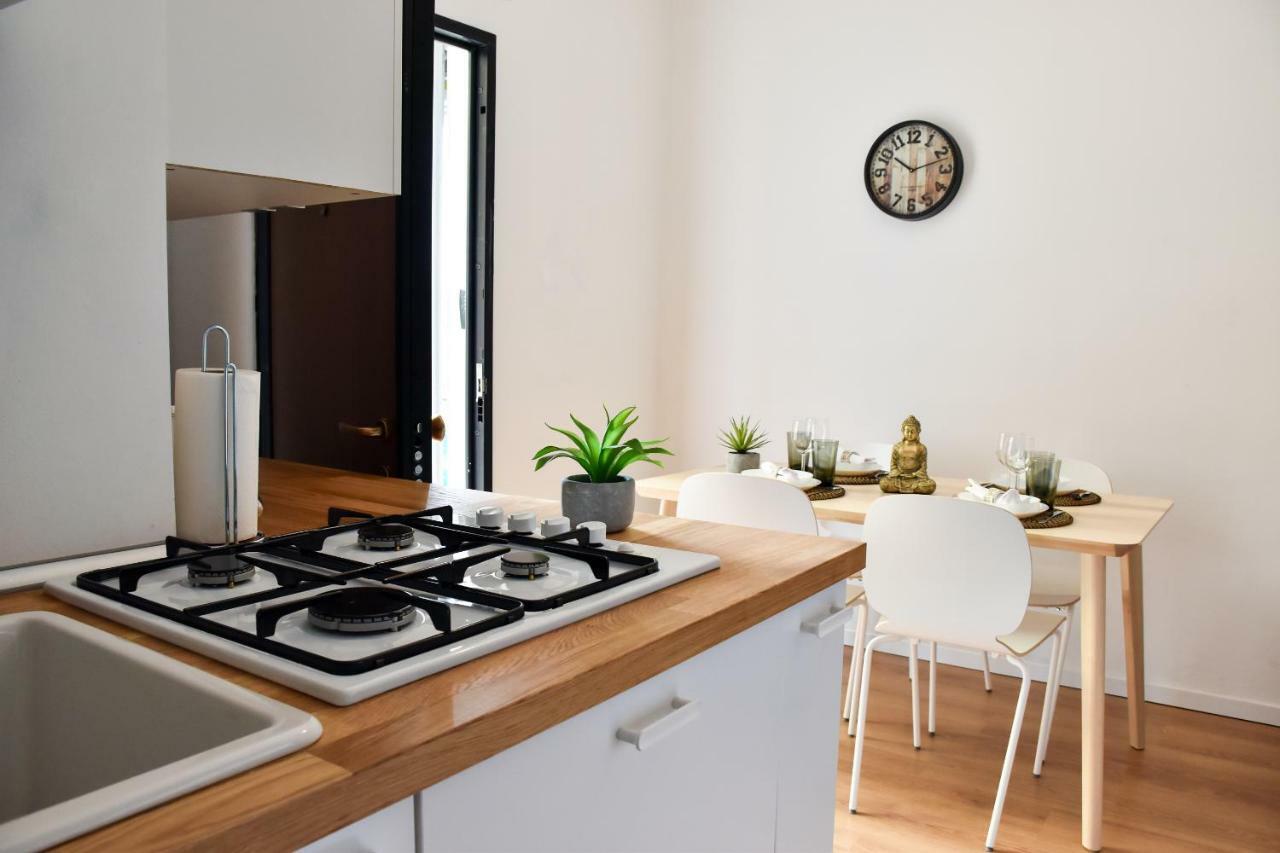 Hemeras Boutique Homes - Citylife Smart Apartment #2 Милано Екстериор снимка